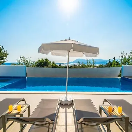 Neptune Villa *